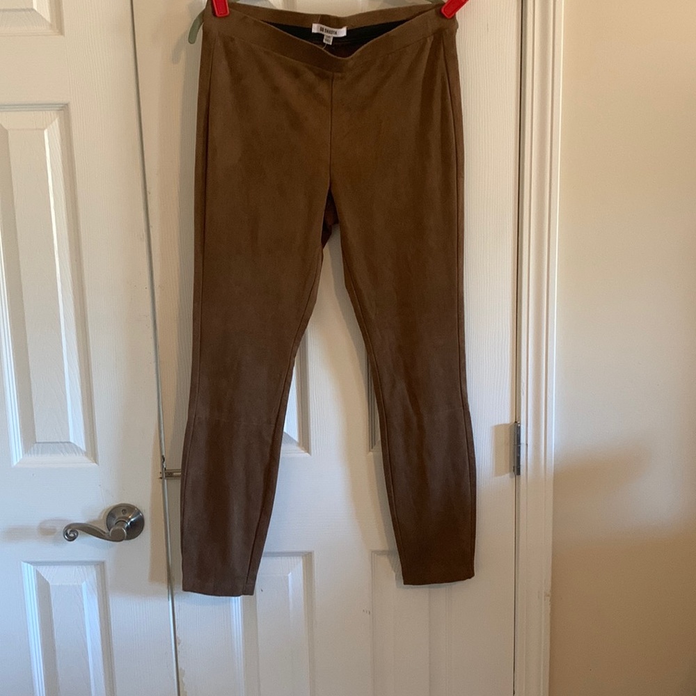 BB Dakota Faux Suede pull on pants size 10